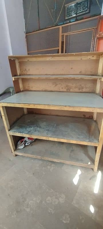 6x4 or 3x4 front counter 7