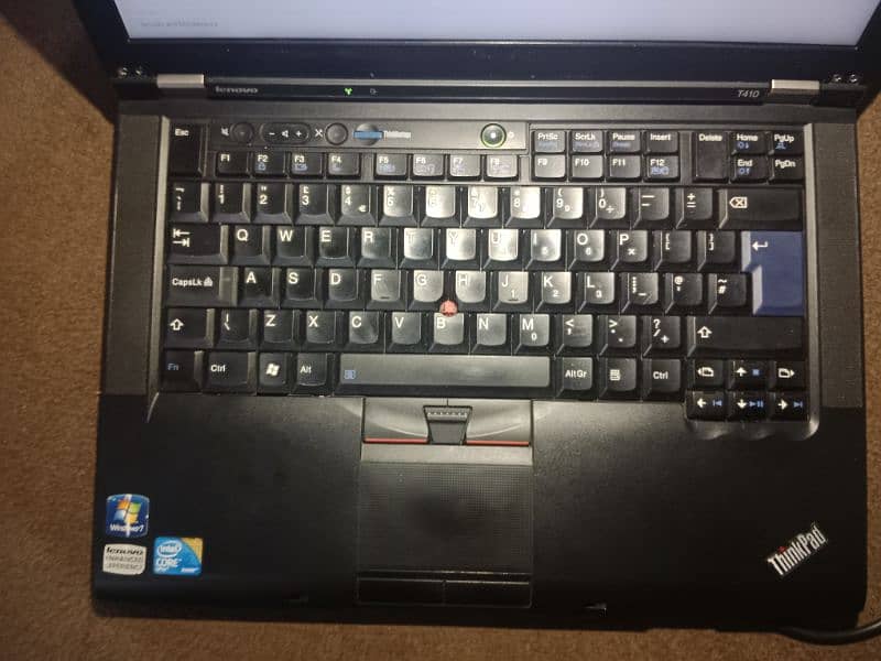 Lenovo T410 8gb ram , 320 gb Hdd 2