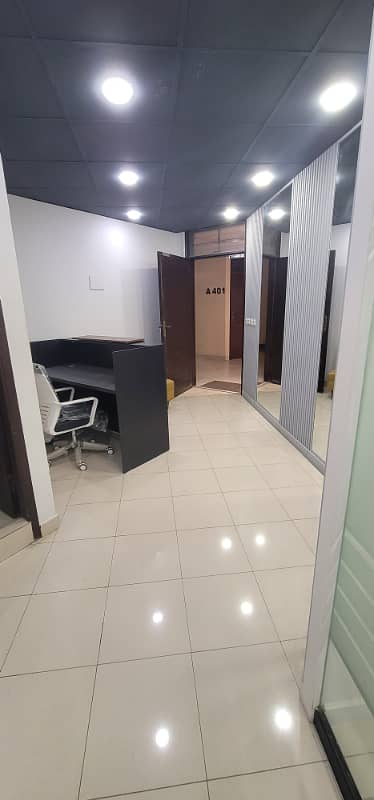 Full furnished office for rent 1800sqft in shahar e Faisal. 13