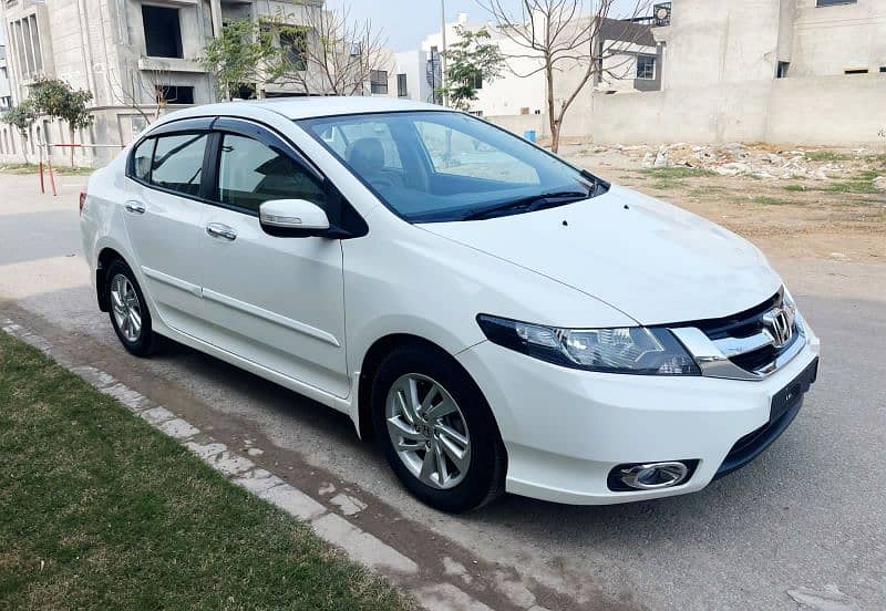 Honda City Aspire 2020 better Yaris civic altis Yaris gli xli prius 2