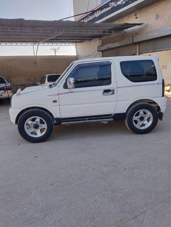 Suzuki Jimny 99/2014 genuine conditions 14