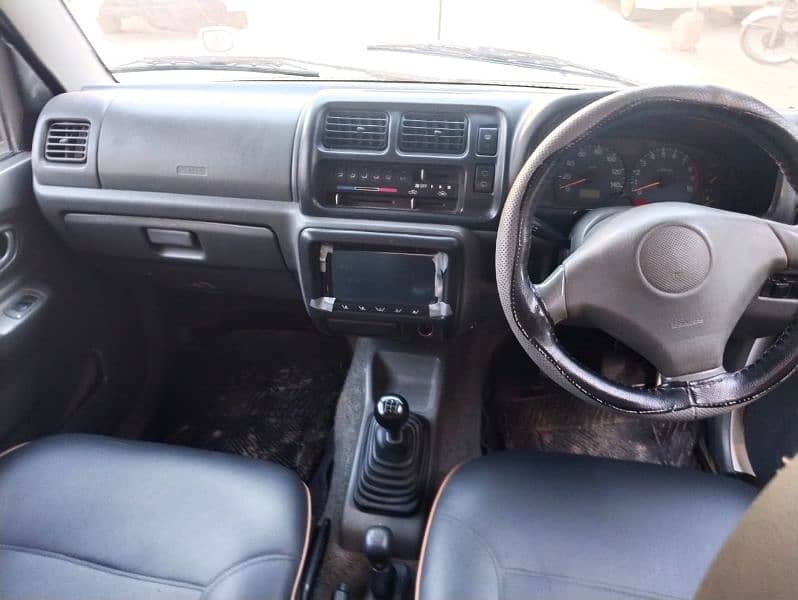 Suzuki Jimny 99/2014 genuine conditions 17