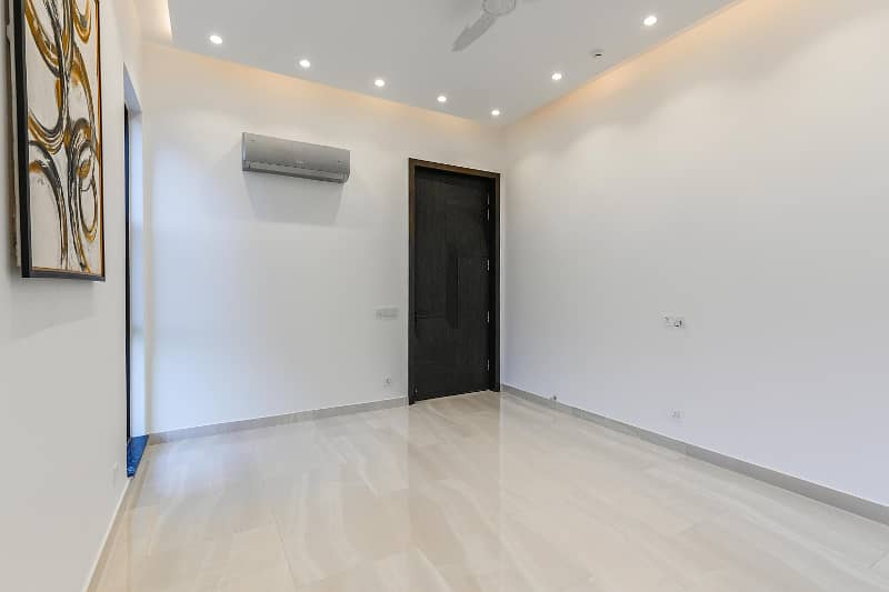 Kanal Ultra Modern Super Luxury Bungalow For Sale On Top Location 35