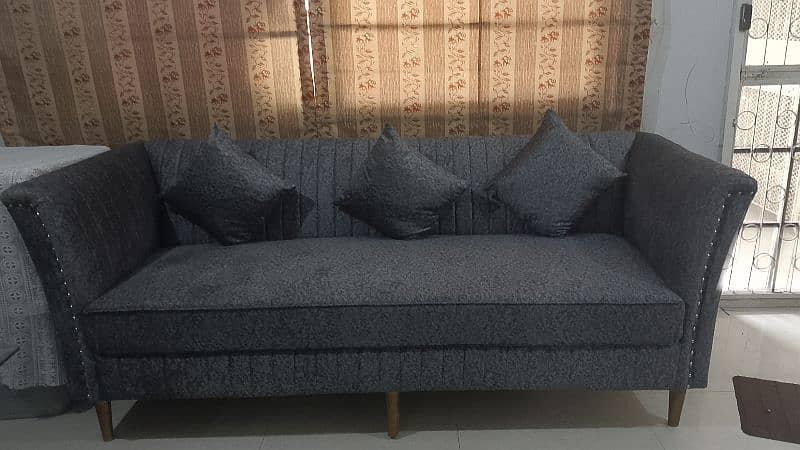 excellent condition sofa set 0