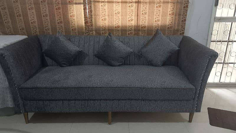 excellent condition sofa set 1