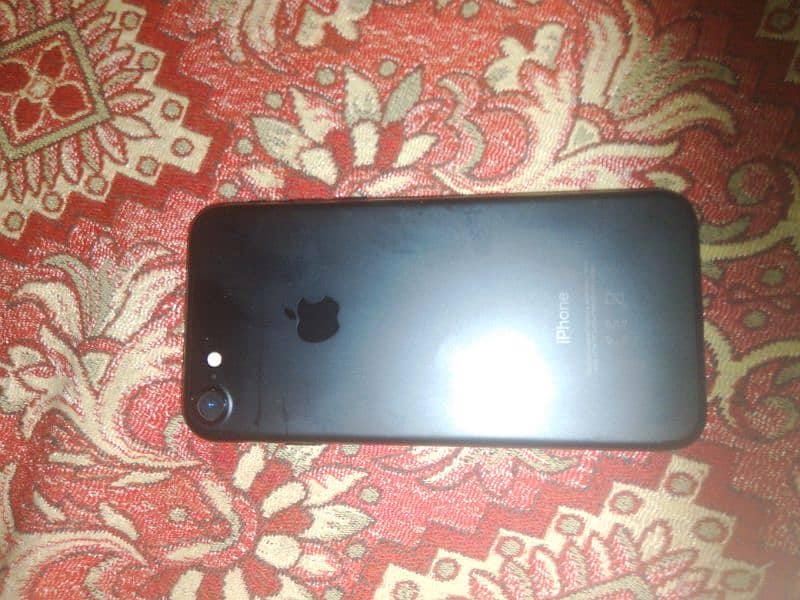 brand new iphone 7 no box no charger 2