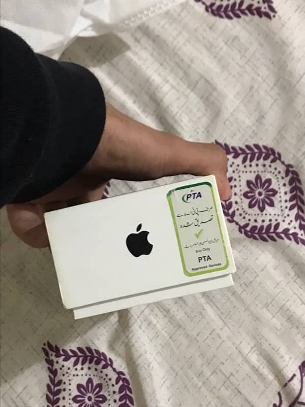 IPHONE 7 PTA APPROVED FULL BOX 9