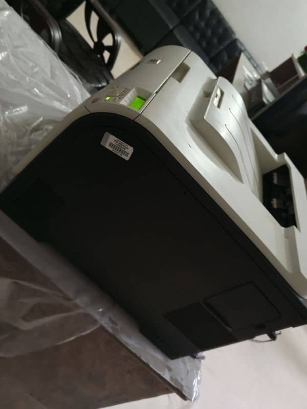 Colour printer HP Laserjet 2