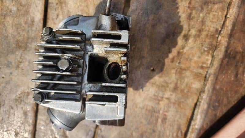 honda CD 70 Head cylinder 2005 2007 2009 model Original 03197176416 5