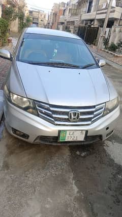 Honda City Aspire 1.5 auto 2015