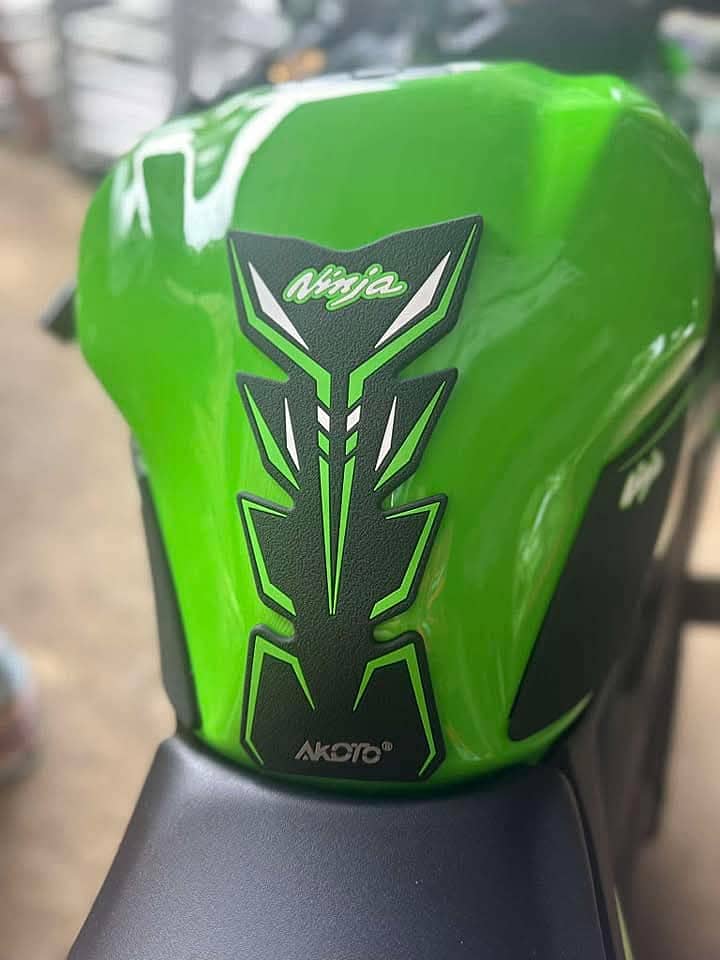 Kawasaki zx4rr like brand new 6