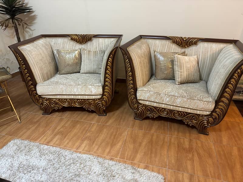 used 7 seater branded solid sheesham wood sofa 2