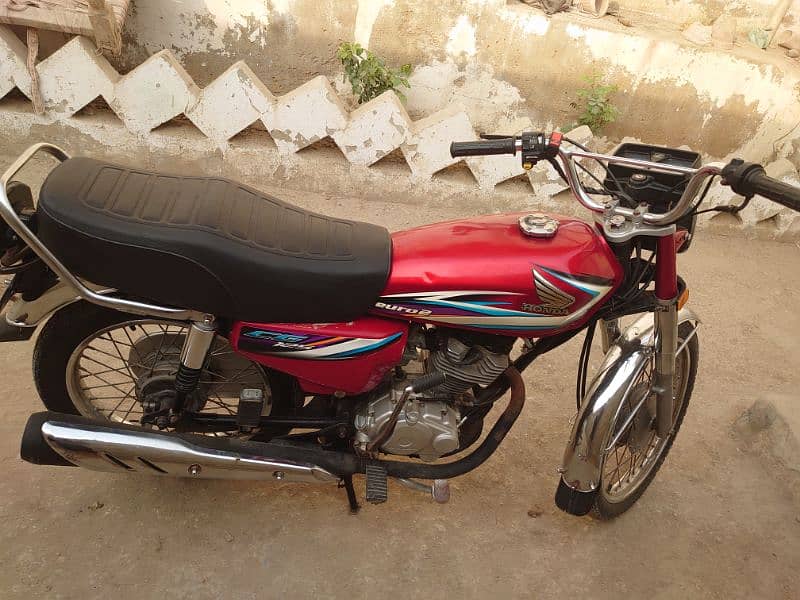 Honda cg 125 red colour 1