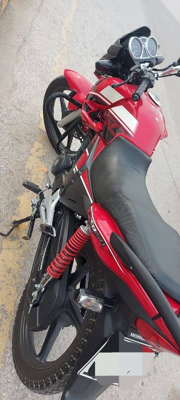 Honda CB150f 2021 6