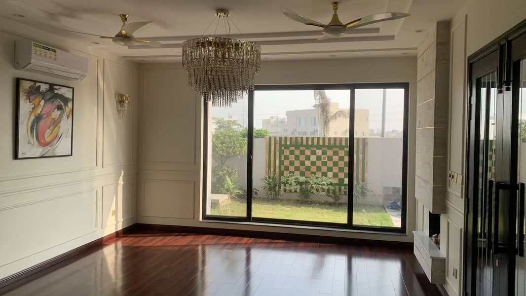 DHA Phase 7 Lahore 1 Kanal Brand New Luxury House For Sale 33