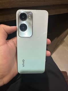 vivo y18 Only 10 days use full warranty