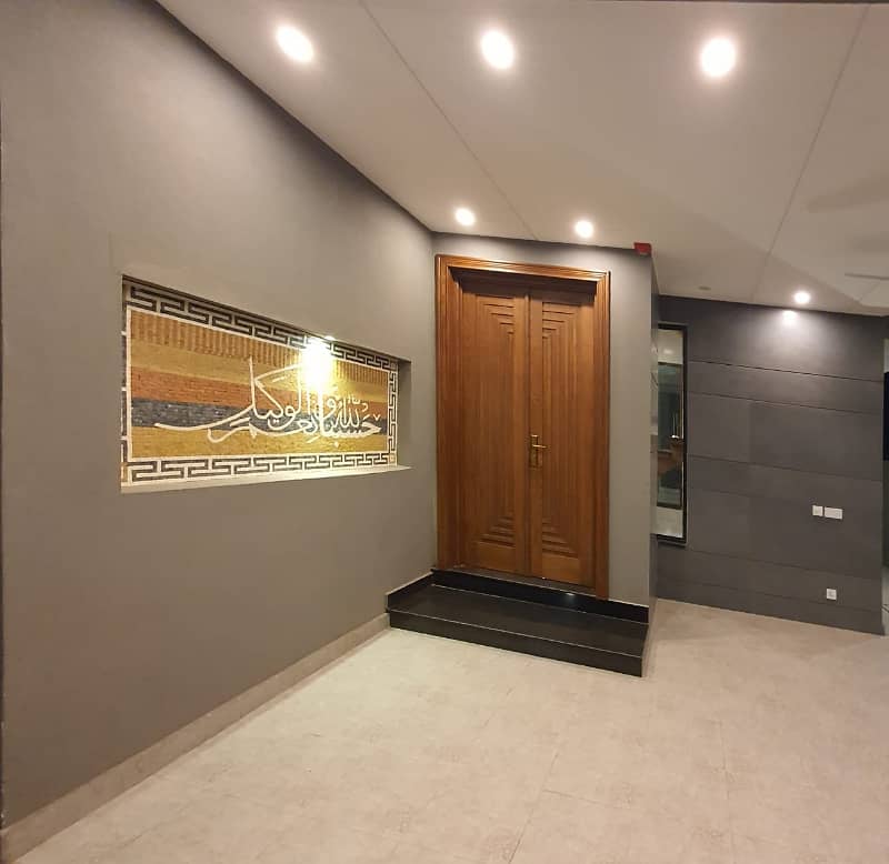 10 MARLA BRAND NEW 150FEET ROAD FACING KANAL LUXURY MODERN DESIGN HOUSE FOR SALE IN DHA PHASE 7 100% ORIGINAL PICTURES ATTACHED NEAR PARK AND MCDONALDS. . 9