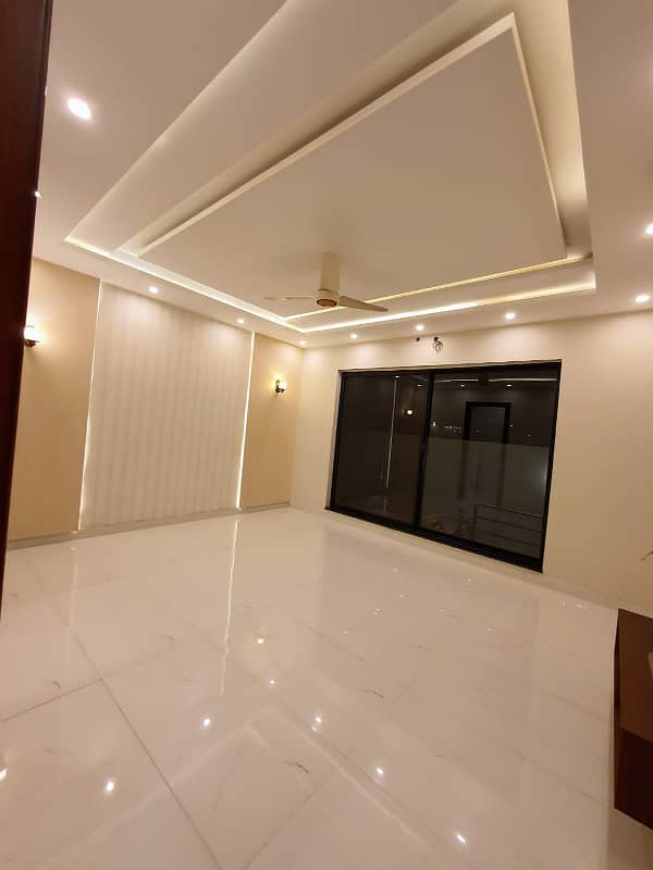 10 MARLA BRAND NEW 150FEET ROAD FACING KANAL LUXURY MODERN DESIGN HOUSE FOR SALE IN DHA PHASE 7 100% ORIGINAL PICTURES ATTACHED NEAR PARK AND MCDONALDS. . 17