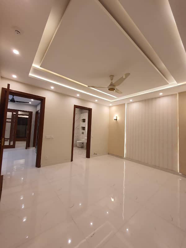 10 MARLA BRAND NEW 150FEET ROAD FACING KANAL LUXURY MODERN DESIGN HOUSE FOR SALE IN DHA PHASE 7 100% ORIGINAL PICTURES ATTACHED NEAR PARK AND MCDONALDS. . 20