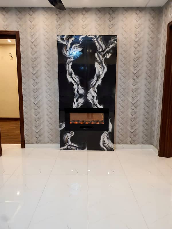 10 MARLA BRAND NEW 150FEET ROAD FACING KANAL LUXURY MODERN DESIGN HOUSE FOR SALE IN DHA PHASE 7 100% ORIGINAL PICTURES ATTACHED NEAR PARK AND MCDONALDS. . 22