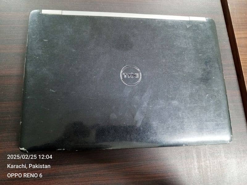 DeLL Laptop 1