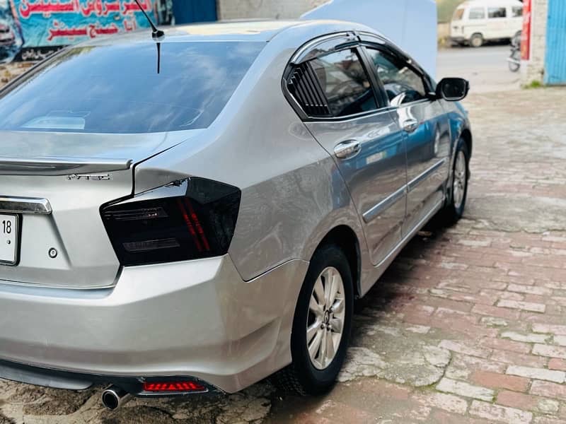 Honda City IVTEC 2018 17