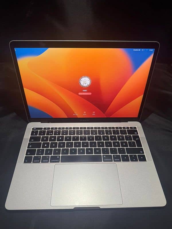 MacBook Pro 2019 - Core i7 | 16GB RAM | 256GB SSD | 13” 0