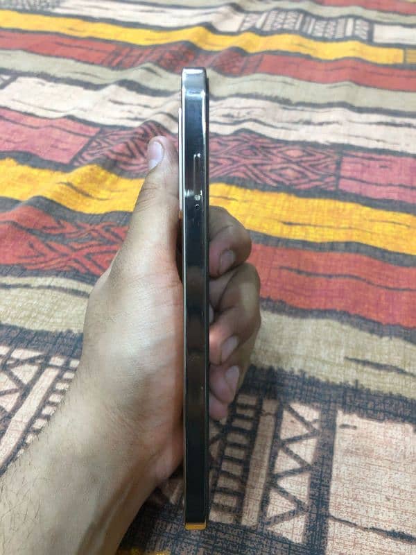 Infinix Zero 20 in Excellent condition 3