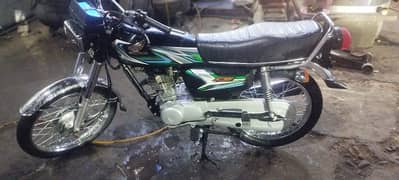 Honda 125 black 10/10