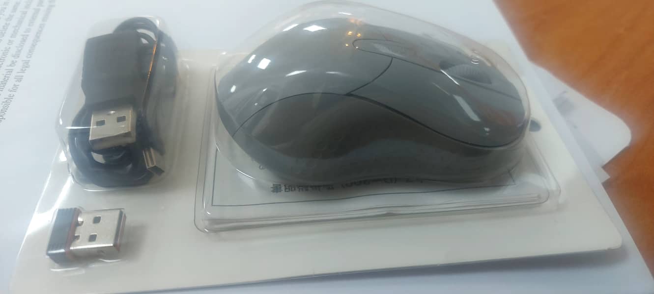 Wireless Mouse 2 in One 2