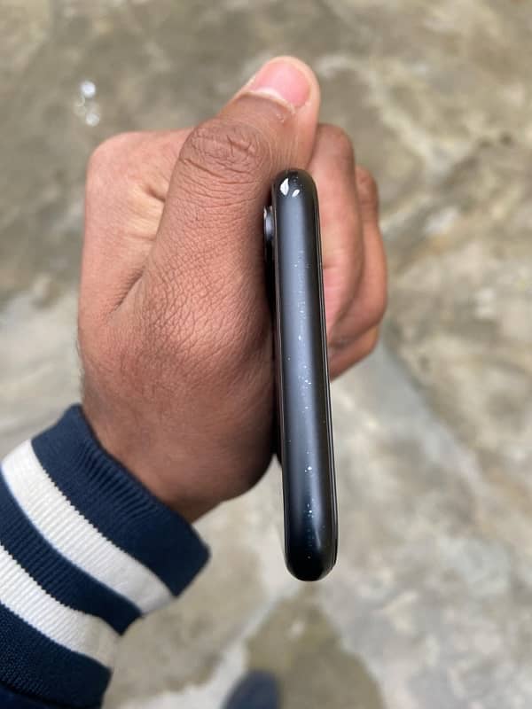 iPhone Xr factory unlock 64 GB 0