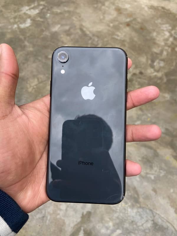 iPhone Xr factory unlock 64 GB 2