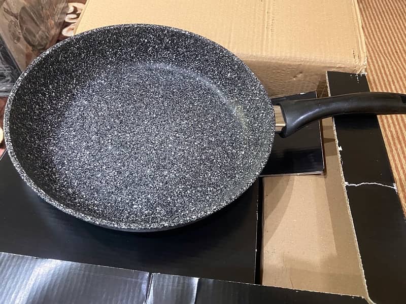 7-Piece Granite Cookware Set Black 3