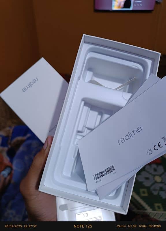 realme 5 box only 2