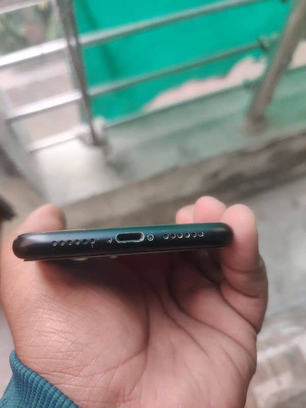 iphone XR JV 4