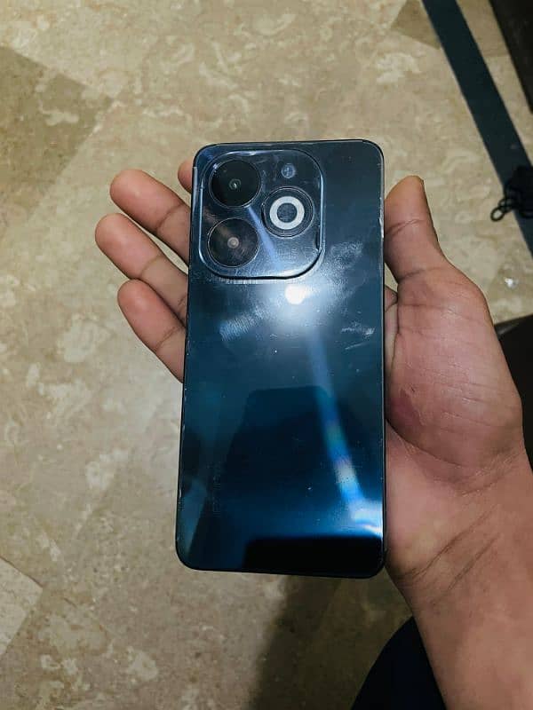 infinix smart 8 Pro 3