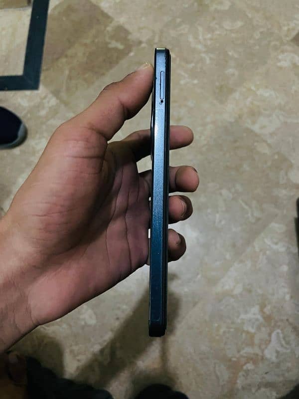 infinix smart 8 Pro 4