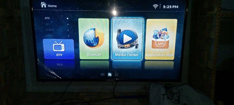 v good condition led wifi tv 43 inches sell 3