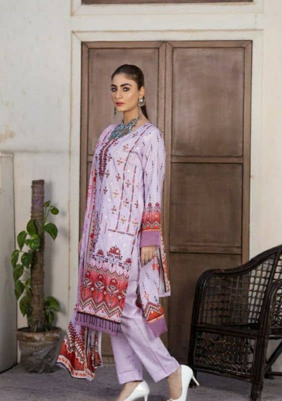 3pcs Women Unstiched Lawn Printed Suit 2