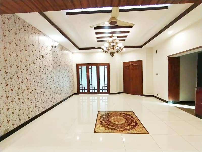 LIKE BRAND NEW GROUND FLOOR PORTION FOR RENT AVAILABLE IN BAHRIA TOWN PHASE 8 SECTOR C 12