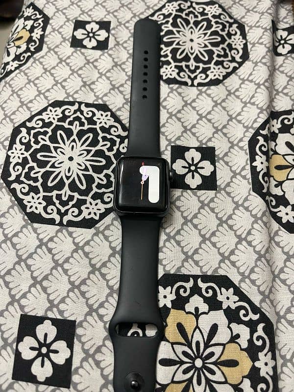 Apple Watch. Series 3 3