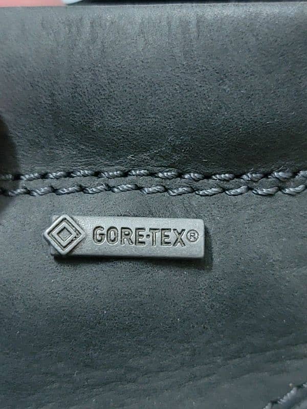 Ecco goretex orignal,shock point,43 euro size 5