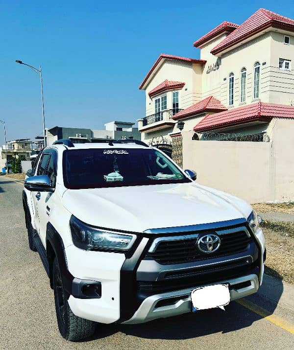 Toyota Hilux 2021 Brand New Zero Meter 03220958196 3