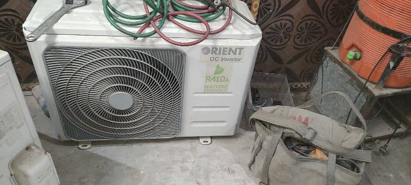 orient DC inverter ac condition 10\9 gase store ha bilkul ok ha 0