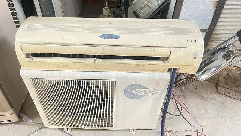 Dwlance 1.5 ton inverter and 3 non inverter ac 0