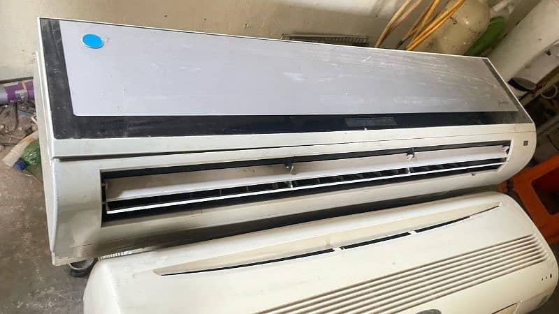 Dwlance 1.5 ton inverter and 3 non inverter ac 3