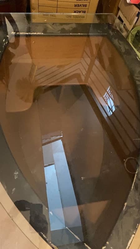 Boat Shape Center Table with Glass top 2