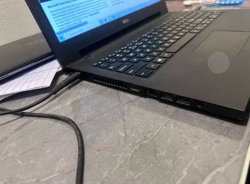 Dell laptop 3