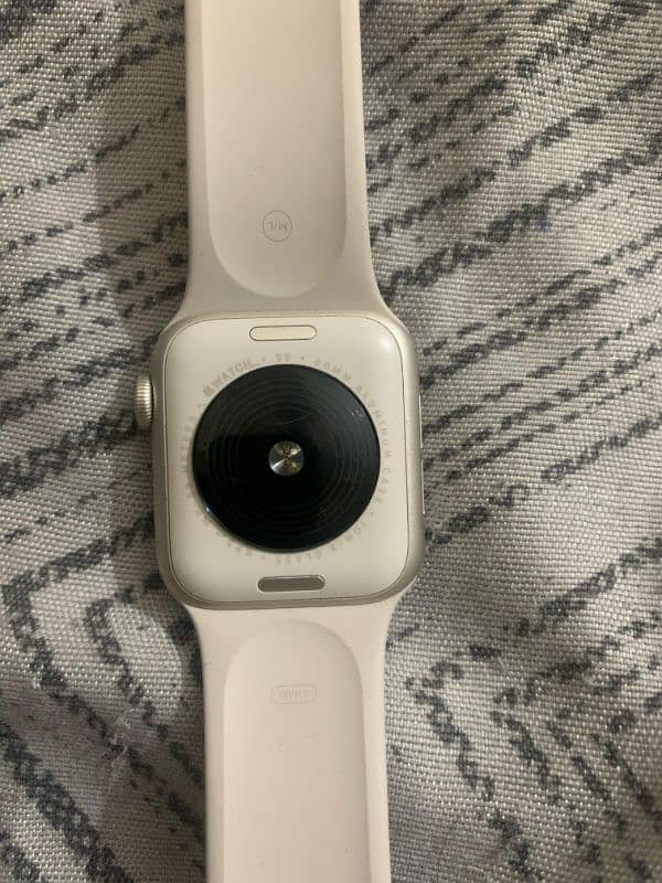 apple watch series 8 se 40/41mm 1