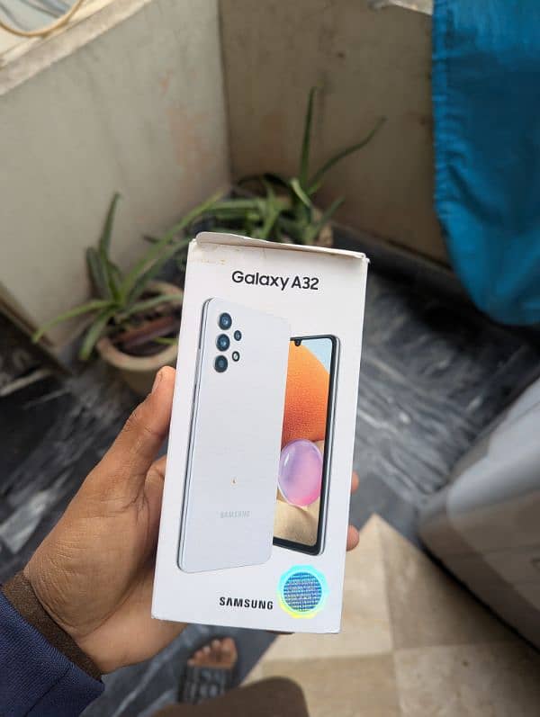 Samsung a32 white colour 6gb 128gb (panel changed) 6